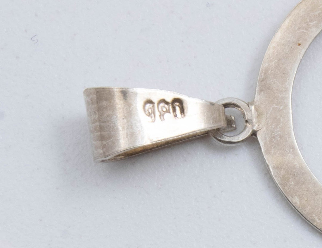 Vintage 980 Silver 3 Different Sized Rings Pendant! - 47Silver - 
