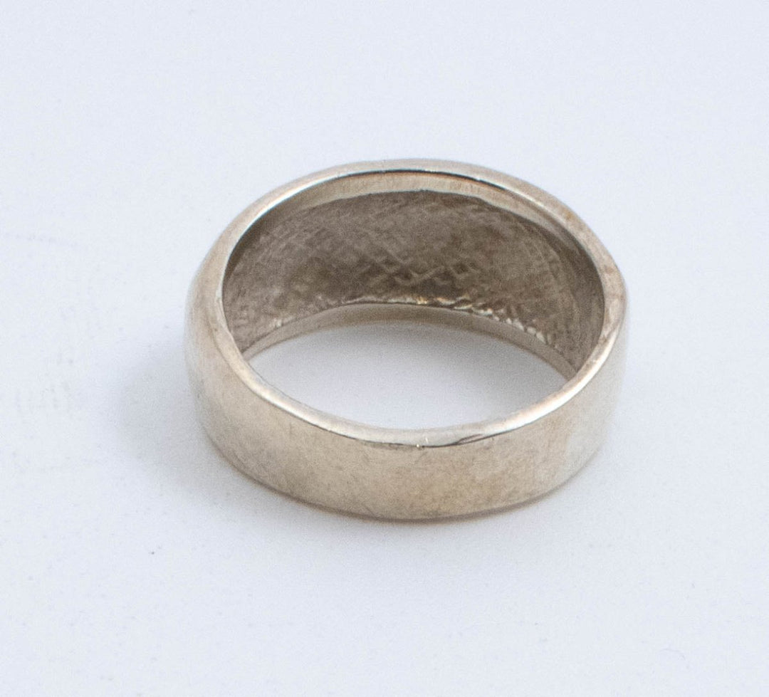 Vintage Sterling Silver Ring With Opal Pieces! [Size 7.75 US] - 47Silver - 