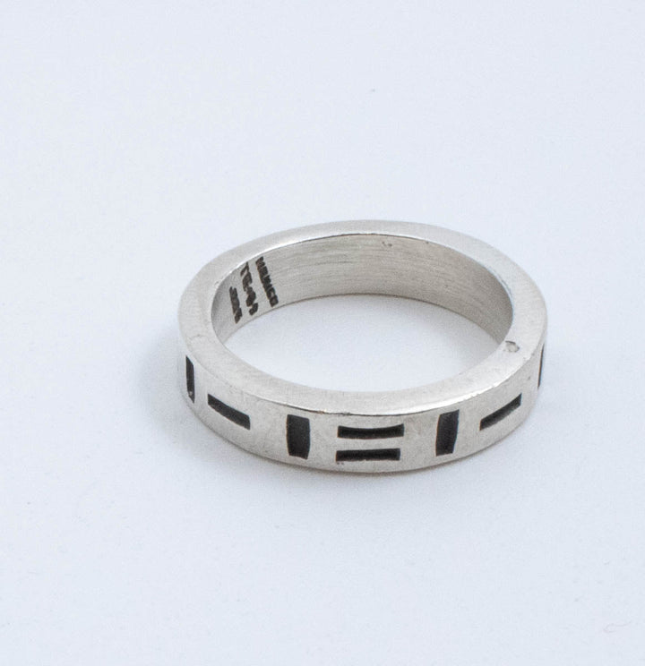 Vintage Sterling Silver Thick Band Etched Rectangles! [Size 7.75 US] Made in Mexico